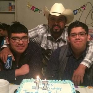 Meet your Posher, Jose